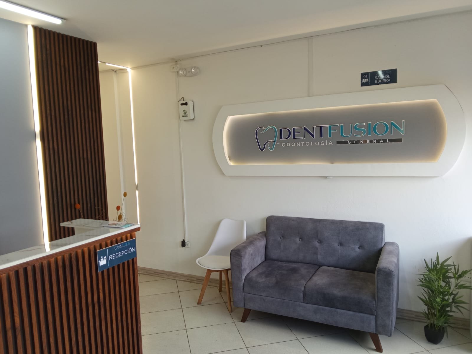Sala de espera Dentfusion